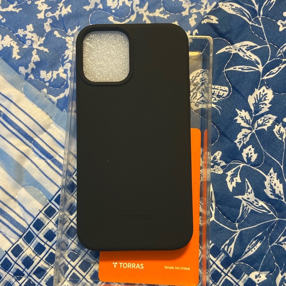 Torres iPhone 12 mini black phone case